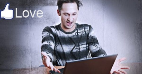 איך להתאים כרטיס פייסבוק לדייטים